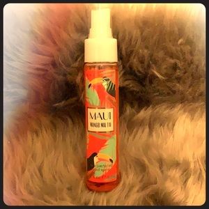 Maui Mango Mai Tai anti-bacterial hand spray